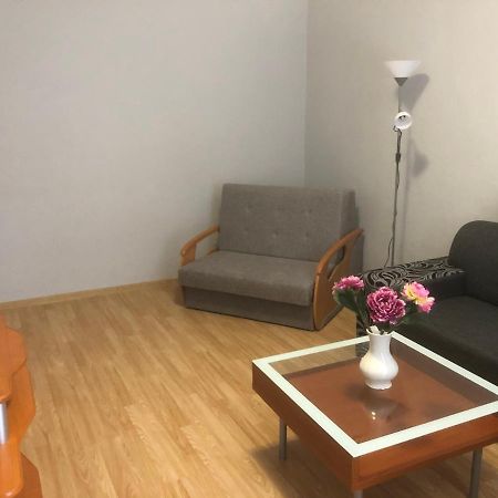 Apartament Apartman Bea, Snp 12 Velky Krtis Zewnętrze zdjęcie